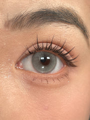 Pearl Gray – Gray Colored Contacts (Plano, Yearly)