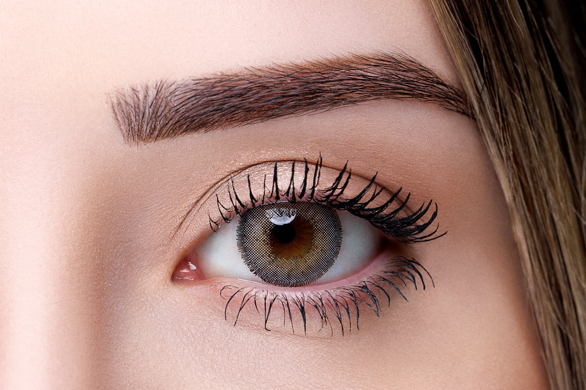 Mist – Assorted Colored Contacts (Plano, Yearly)