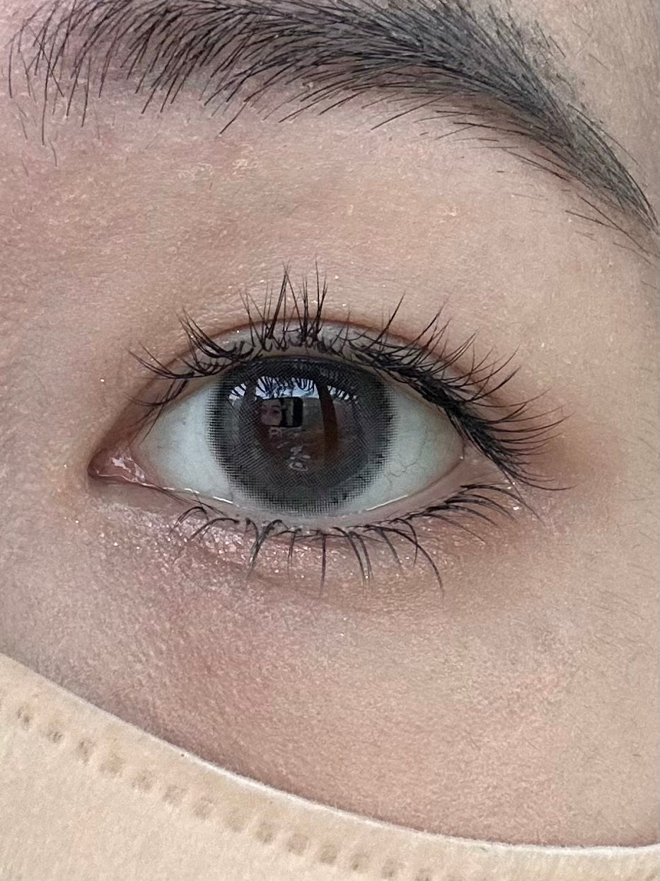 Frozen Pear – Assorted Colored Contacts (Plano, Yearly)